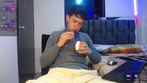 Mr Daren online show from February 26, 7:14 pm