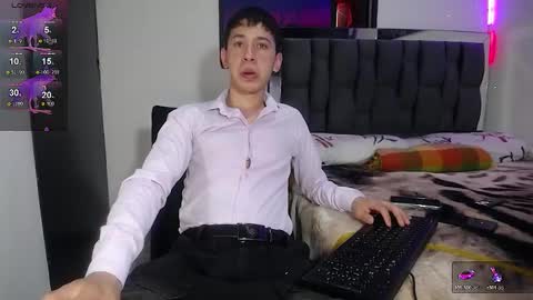 Mr Daren online show from March 1, 5:27 pm