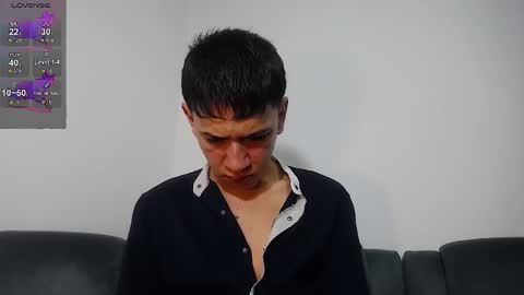 Mr Daren online show from March 7, 6:11 pm