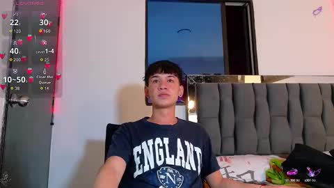 Mr Daren online show from September 27, 7:12 pm