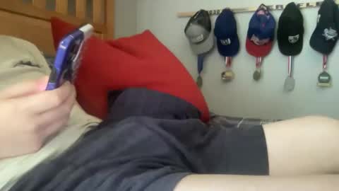 Snapshot of twinkmikexxx12 chatting on September 10, 5:33 pm mike online show from September 10, 5:33 pm