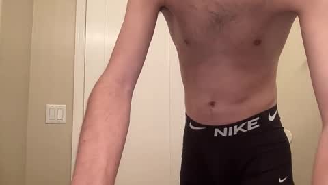 twinkstr8 online show from April 5, 5:15 am