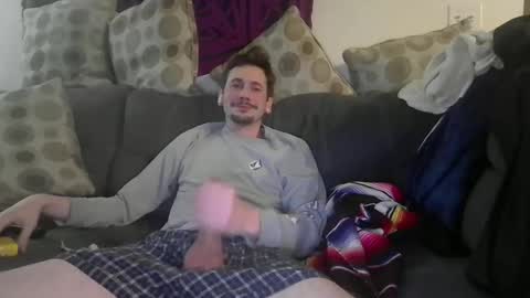 TwinkyMcgee online show from November 29, 5:53 am