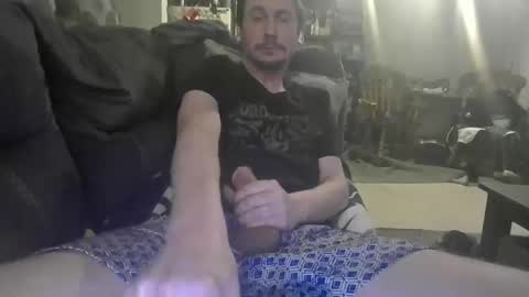 Snapshot of twinkymcgee1234 chatting on January 25, 6:45 am TwinkyMcgee online show from January 25, 6:45 am