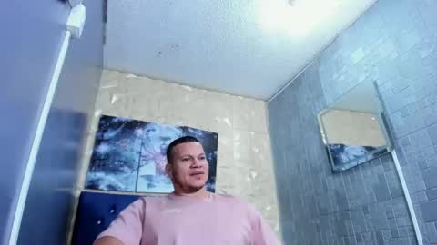 Tyleer Scot online show from June 4, 2:01 pm