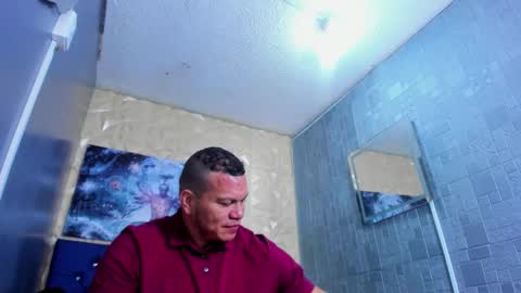 Tyleer Scot online show from June 1, 1:55 pm