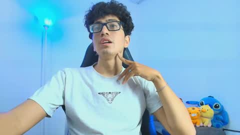   online show from November 19, 3:17 am