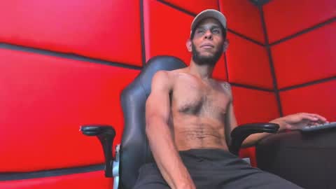 --- Tyron --- online show from April 12, 4:47 am