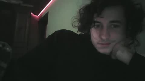 Snapshot of ubi_needra chatting on December 23, 6:27 pm ubi online show from December 23, 6:27 pm