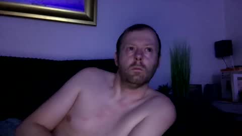 ukmatty3 online show from January 16, 5:05 pm