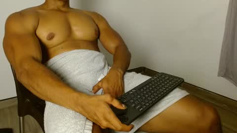 Felipe  model independent online show from December 28, 3:47 am