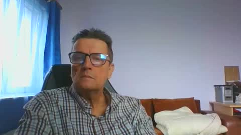 ulmeni4 online show from November 28, 9:22 am