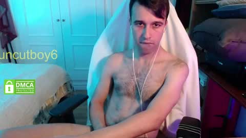 Uncut online show from March 9, 8:31 pm