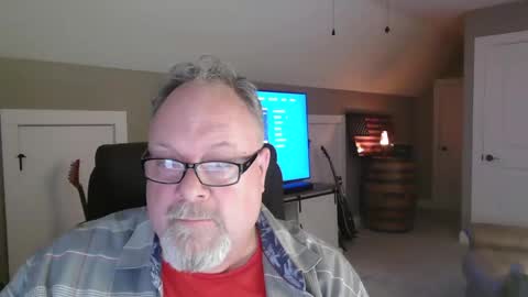 up2later online show from January 15, 4:27 am