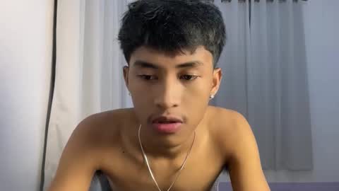 ur_fuckerbttm online show from October 30, 1:01 pm