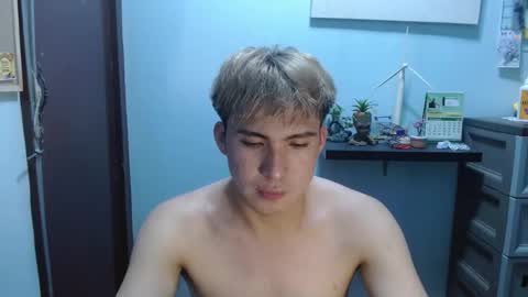 Snapshot of ur_jayqutee chatting on February 20, 12:15 pm Ur jayqutee online show from February 20, 12:15 pm