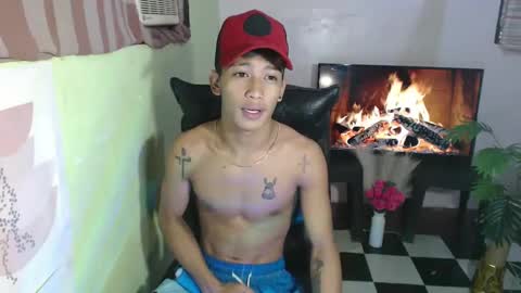 ur_raffy online show from February 22, 10:48 pm