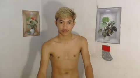 urasian_jomarie online show from March 26, 10:14 pm