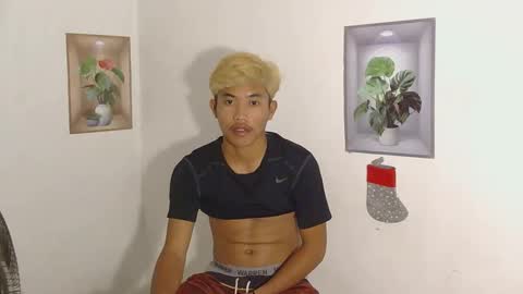 urasian_jomarie online show from January 13, 1:48 pm