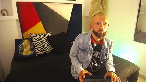 urban online show from December 2, 3:53 am