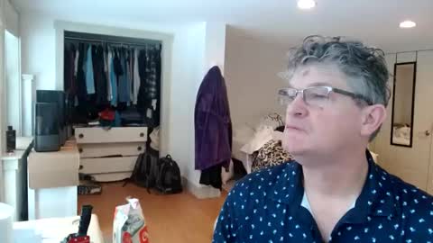 Snapshot of urfavteach50 chatting on December 9, 1:04 pm Gregor online show from December 9, 1:04 pm