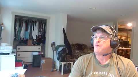 Snapshot of urfavteach50 chatting on October 10, 5:07 pm Gregor online show from October 10, 5:07 pm