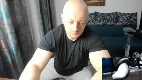 UrGymCrush online show from February 27, 11:59 pm