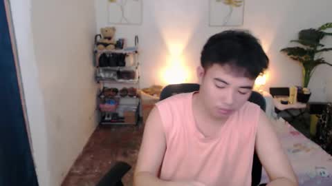 urhotguy_mark online show from November 4, 3:18 am