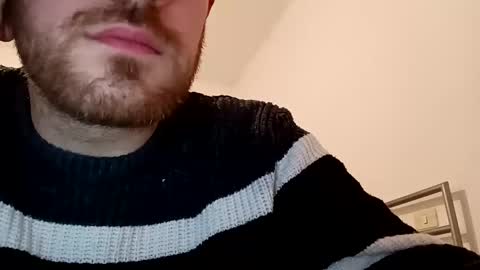 ursweetdreamx online show from February 12, 3:40 pm