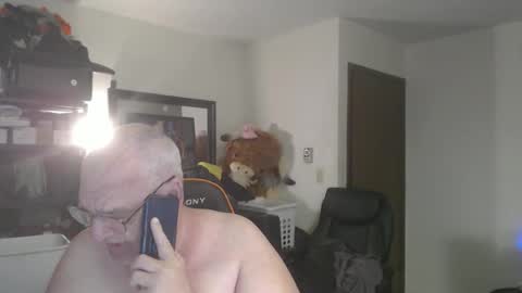 Eric online show from April 2, 12:24 pm