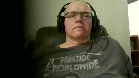 usstarr1 online show from March 4, 7:10 pm