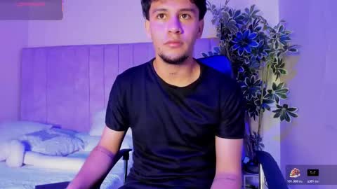 VALENTINO online show from February 23, 6:31 pm