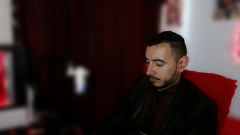 vanderheyl online show from February 13, 8:31 am