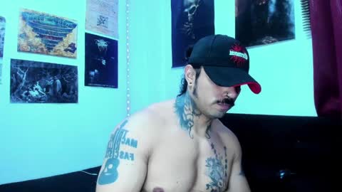 vanvelckan_ online show from April 6, 4:09 am