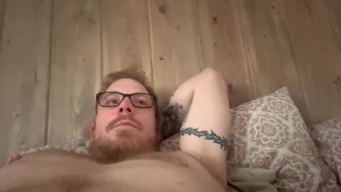 vaxildon13 online show from April 7, 12:05 pm