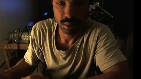 vbigidux online show from December 4, 9:40 am