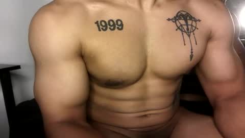Vegas Love online show from May 31, 6:36 am