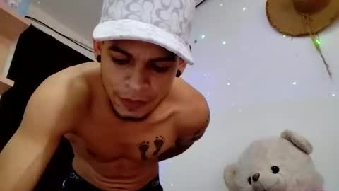 vegetaboy36427 online show from October 27, 2:19 pm