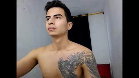 velk_hot1 online show from January 21, 10:41 pm