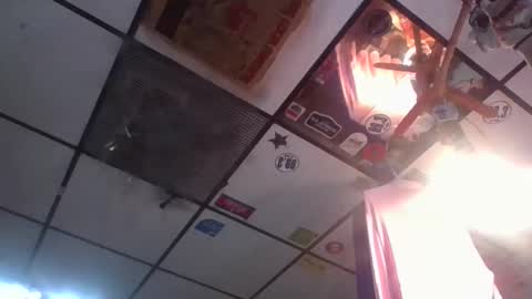 venusyserena3000 online show from January 18, 6:26 am