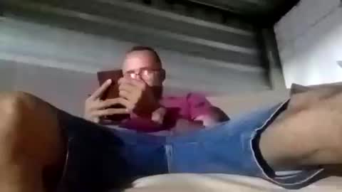 Snapshot of verdinho87 chatting on December 24, 11:55 pm Twitter VERDINHO87 online show from December 24, 11:55 pm