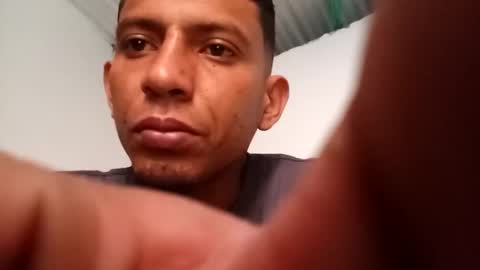 Snapshot of vergara914486 chatting on October 6, 12:32 pm vergara914486 online show from October 6, 12:32 pm