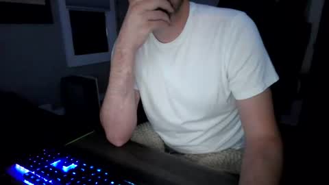 veryfreakyboy69 online show from August 8, 5:47 am