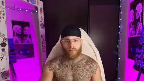 vickingcock7 online show from March 17, 7:22 am