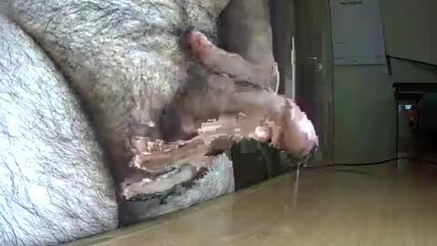 VictorHume online show from October 6, 10:36 pm