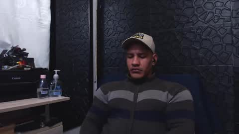 Snapshot of viktorherrera chatting on September 25, 10:36 am Viktor Herrera online show from September 25, 10:36 am