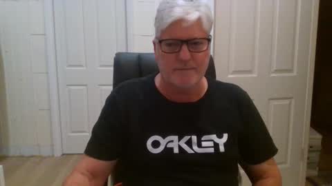 viper654321 online show from April 20, 7:44 am