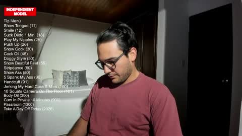 Vito Ferrer online show from April 17, 10:01 pm