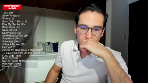 Vito Ferrer online show from March 30, 9:05 pm