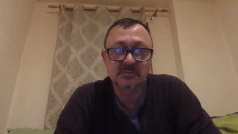 vladimirdjukadjule online show from November 18, 3:49 pm